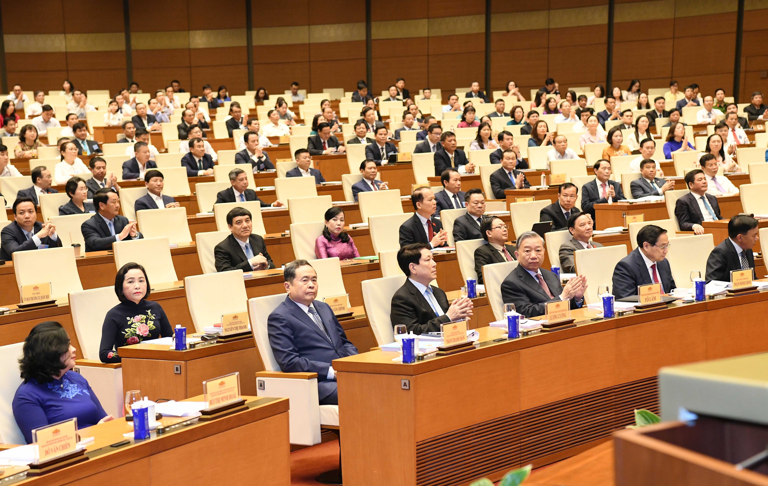 Tổng Bí thư Tô Lâm dự Hội nghị toàn quốc tổng kết công tác bầu cử 2 Tổng Bí thư Tô Lâm dự Hội nghị toàn quốc tổng kết công tác bầu cử ĐBQH và đại biểu HĐND các cấp - Ảnh 5.