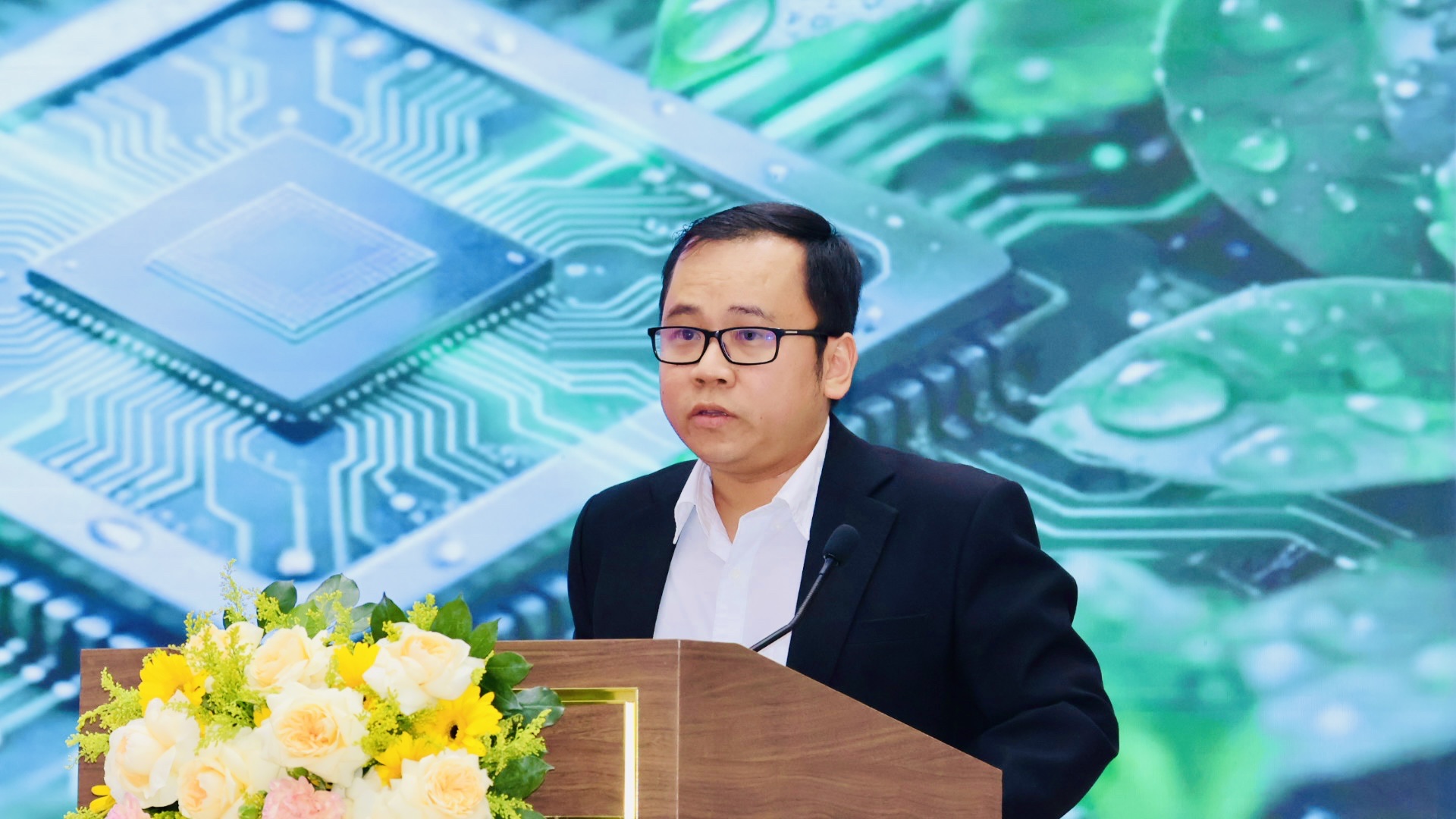 Tập đoàn Becamex tiên phong phát triển hệ sinh thái khu công nghiệp xanh - Ảnh 2.