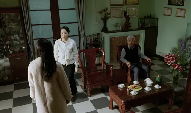 Cái kết đẹp giữa con gái Thượng tướng và chàng soái ca quân nhân 4 Minh Kiên có lần đầu ra mắt gia đình Lam Anh. Ảnh VTV