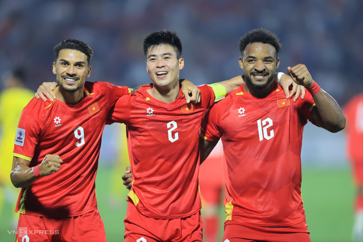 z7677540054300-48217428b870133-3343-4283