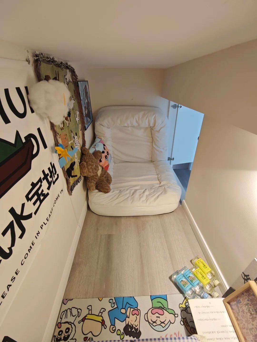 Cô gái ngủ trong tủ quần áo suốt 5 năm, cho thêm tiền cũng không rời đi vì một lý do khó ngờ- Ảnh 7.