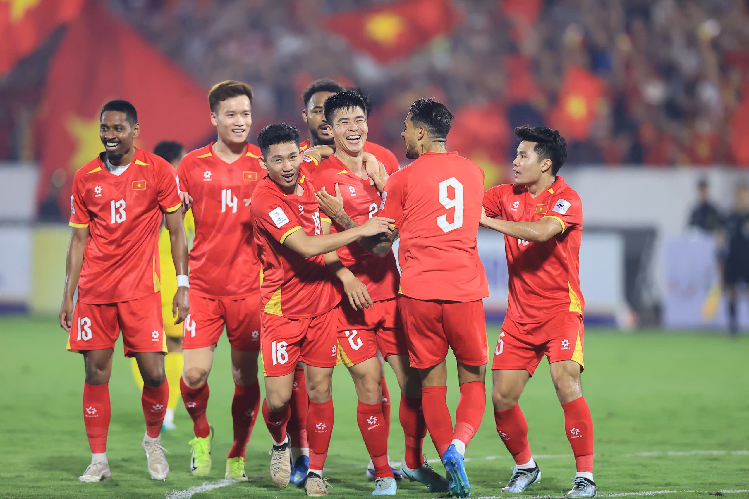 Việt Nam - Malaysia 3-1: Thắng toàn diện - Ảnh 5.