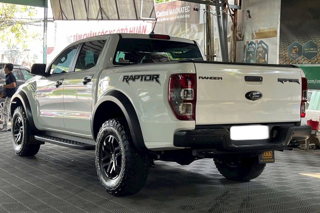 Ranger Raptor không niên hạn tăng giá mạnh, xe đi 110.000km bán gần 1 tỷ - 2