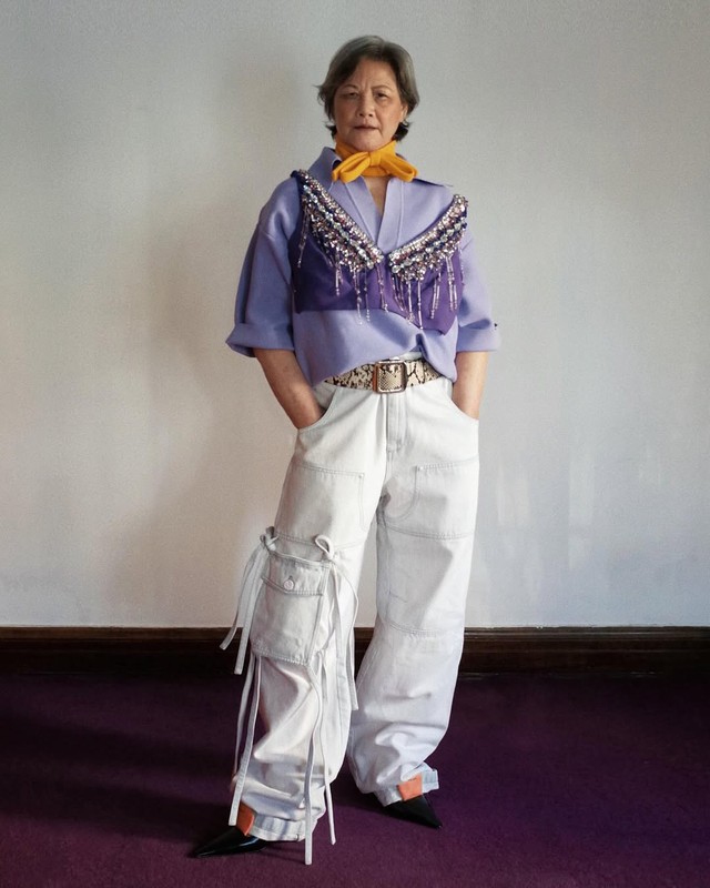 Từ bác sĩ nghỉ hưu đến người mẫu cho sàn diễn cao cấp ở tuổi 71: Người phụ nữ từng chiếm spotlight show Miu Miu là ai?- Ảnh 12.