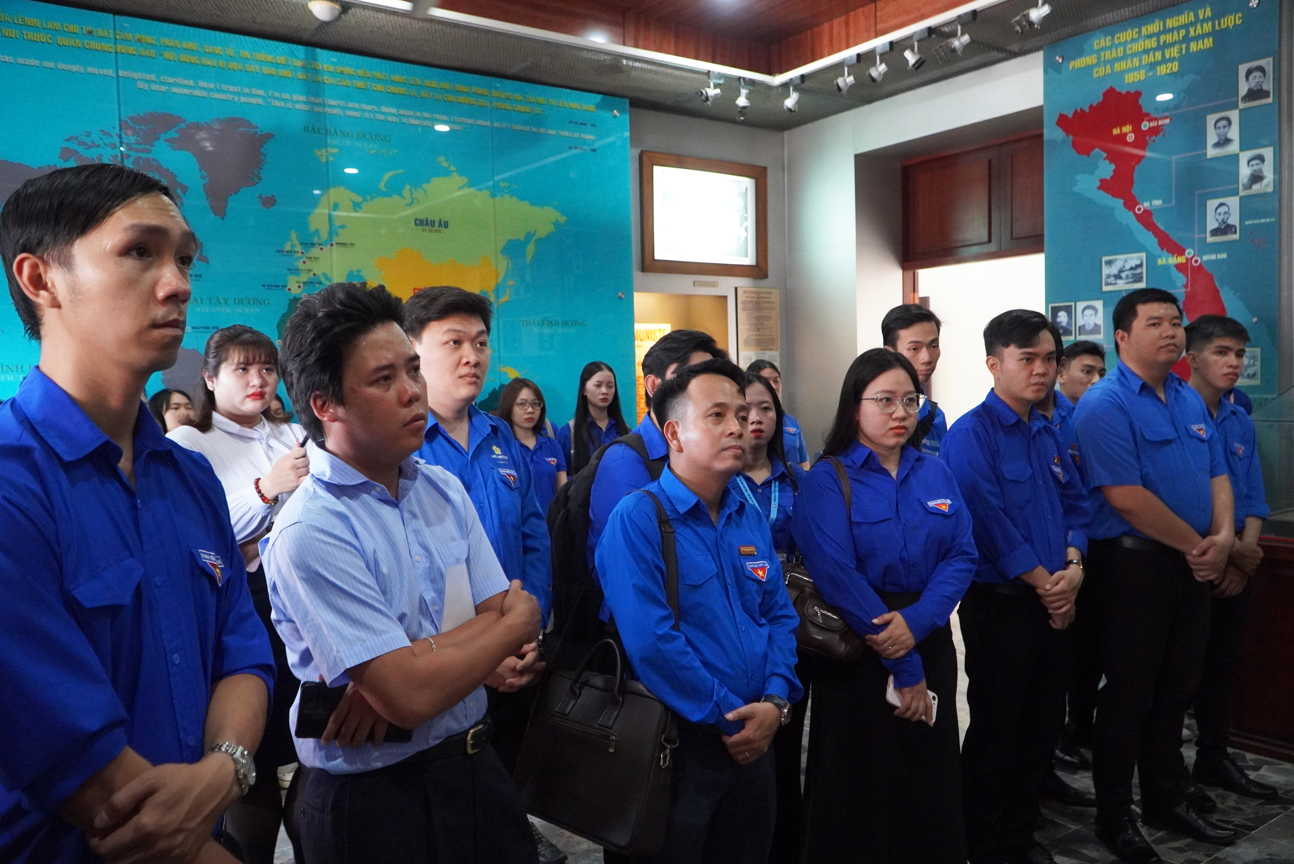 Nhiệm vụ chuyển đổi số và bảo vệ nền tảng tư tưởng của Đảng không thể tách rời nhau - Ảnh 4.