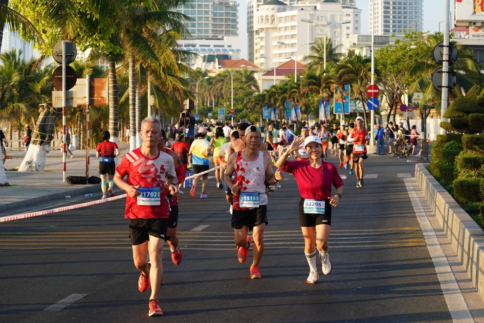 Sabeco góp mặt tại giải chạy ở Nha Trang, tiếp sức 15.000 vận động viên trên đường đua - 4