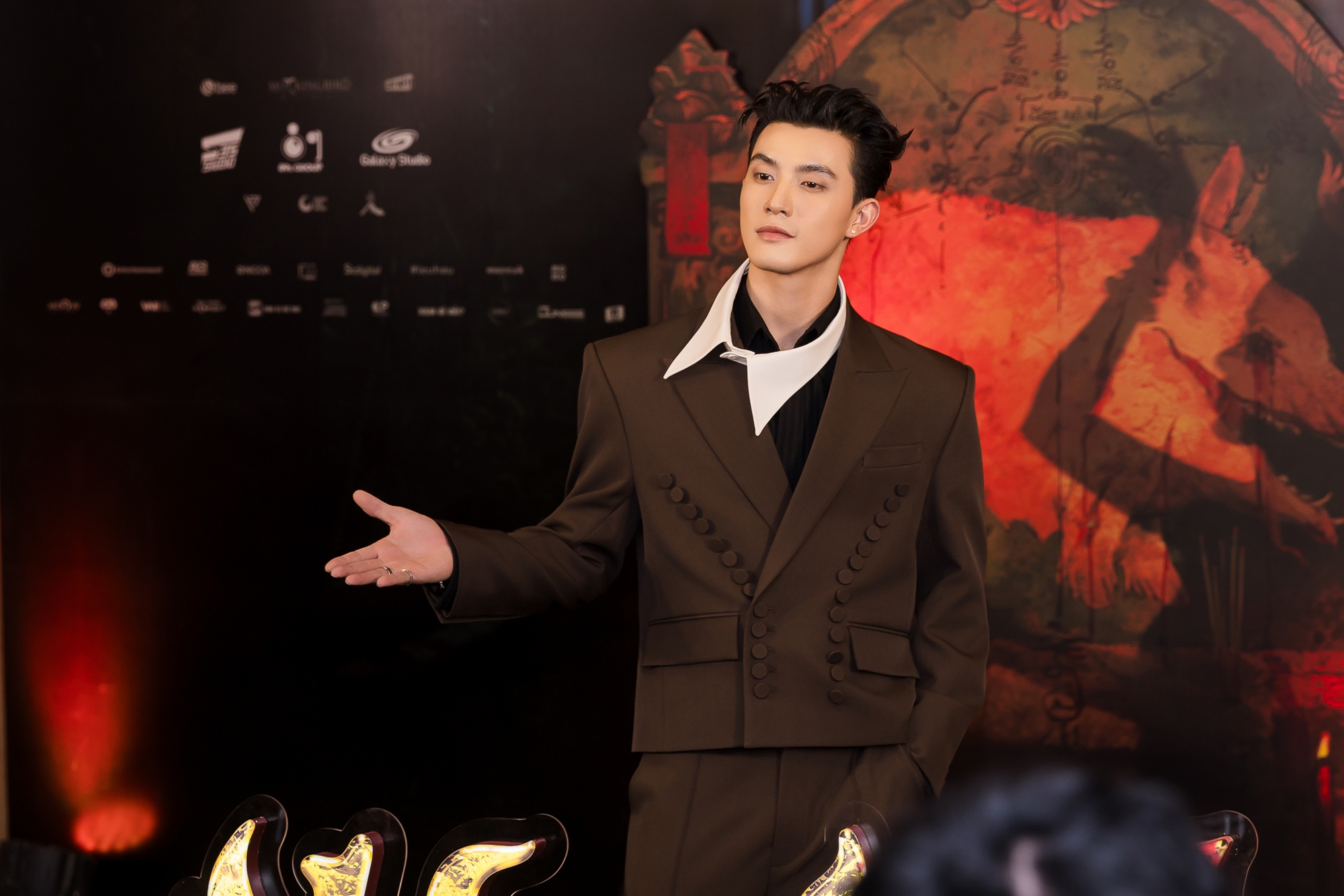 Ai se duyên cho cặp sao Việt này kể cũng tài: Nhà gái hơn nhà trai 14 tuổi, U45 vẫn bốc lửa chết đi được- Ảnh 9.