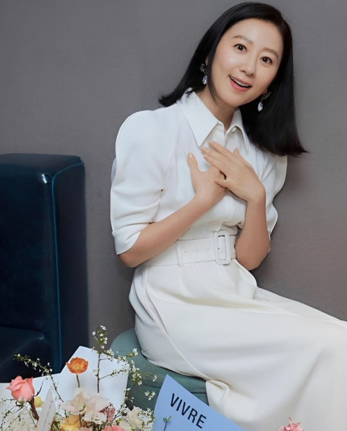 Kim Hee Ae được gọi là 'Nữ hoàng phim ngoại tình' sau khi liên tiếp thành công với các vai diễn trong những bộ phim về hôn nhân đổ vỡ, phản bội và trả giá. Ảnh: Instagram heeae_official