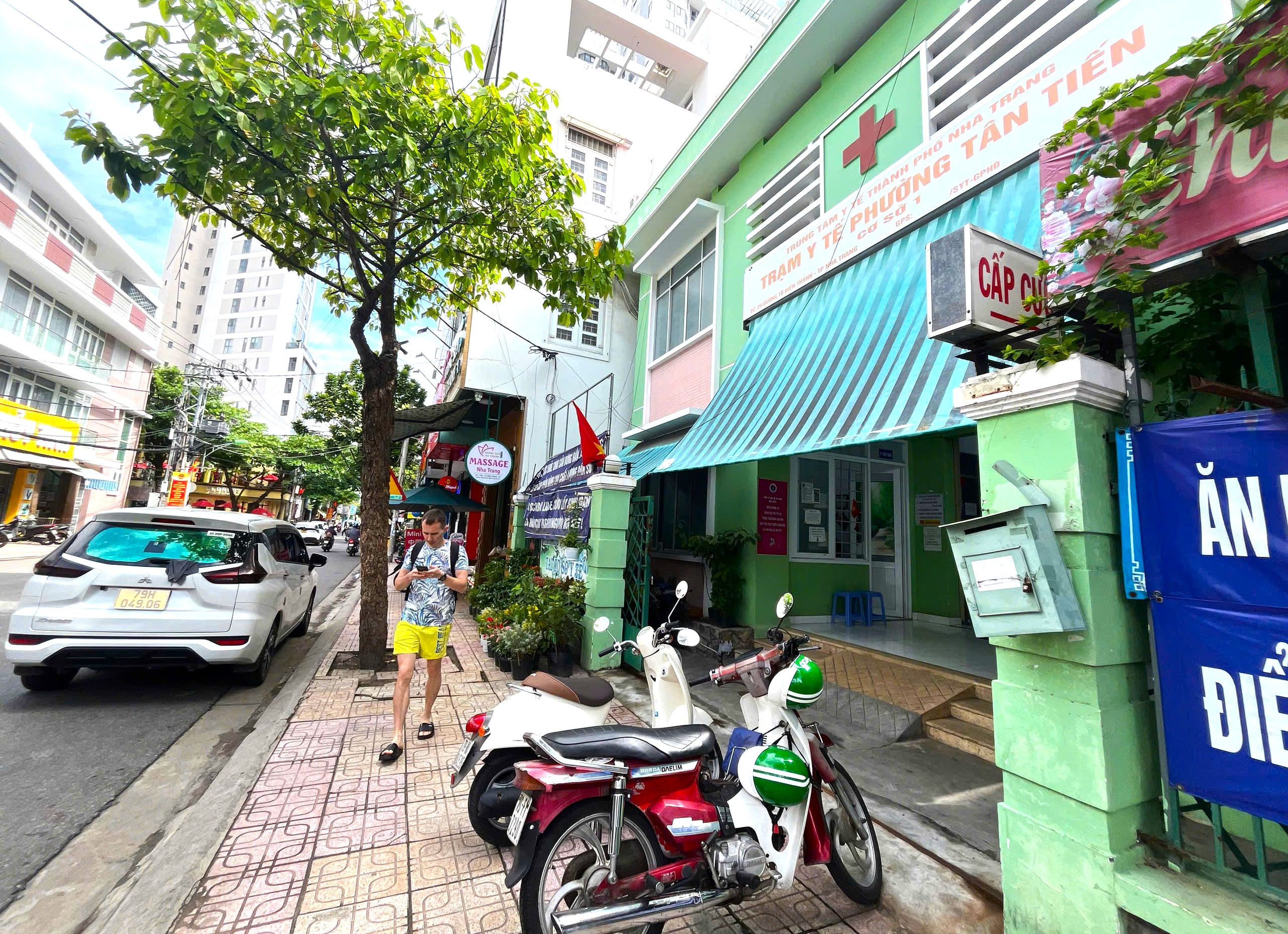 Nhiều trạm y tế ở Khánh Hòa gặp khó khăn trong quá trình chuyển giao về cấp xã quản lý - Ảnh 1. trạm y tế - Ảnh 1.