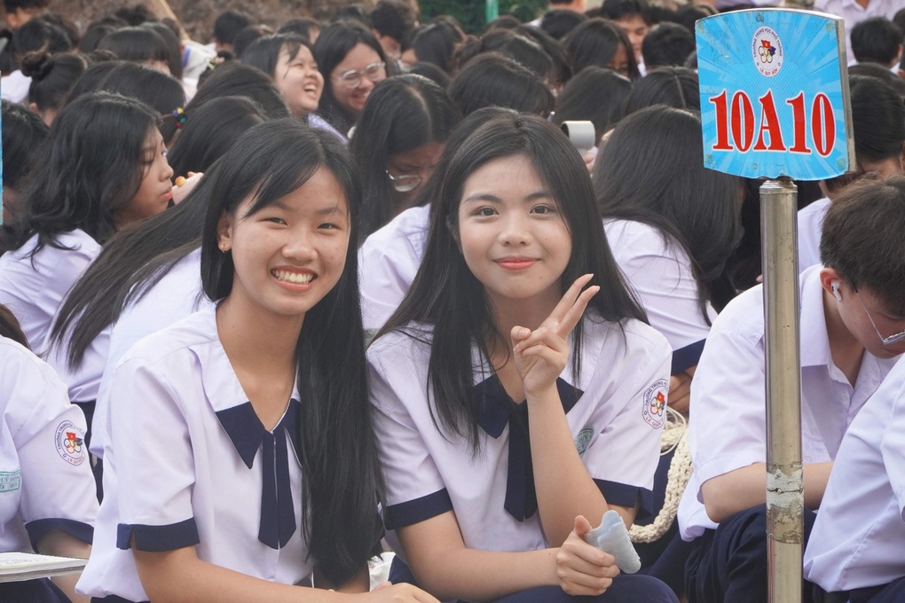 4 nhóm học sinh được tuyển thẳng vào lớp 10 TPHCM - 1