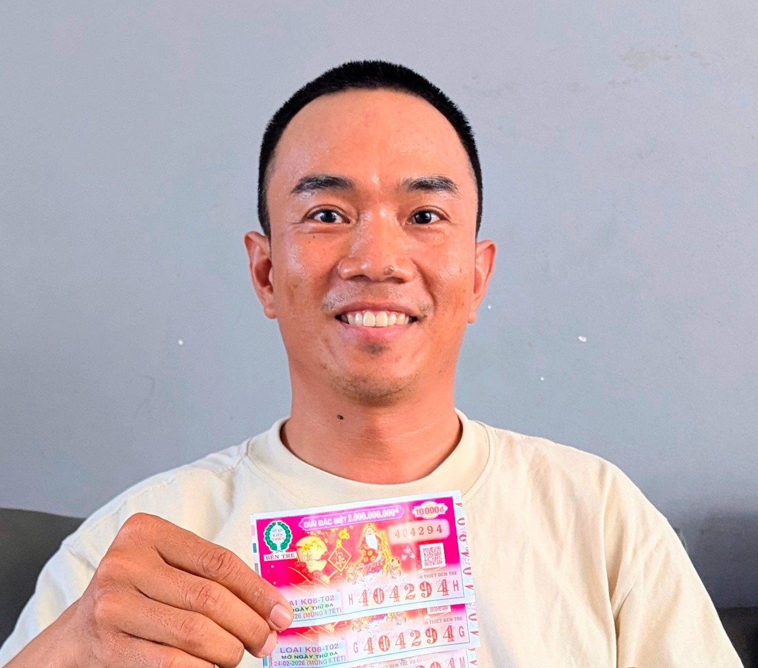 48 Vé trúng độc đắc Xổ số miền Nam đang được truy tìm trong năm 2026 - Ảnh 2. 48 Vé trúng độc đắc Xổ số miền Nam đang được truy tìm trong năm 2026 - Ảnh 2.