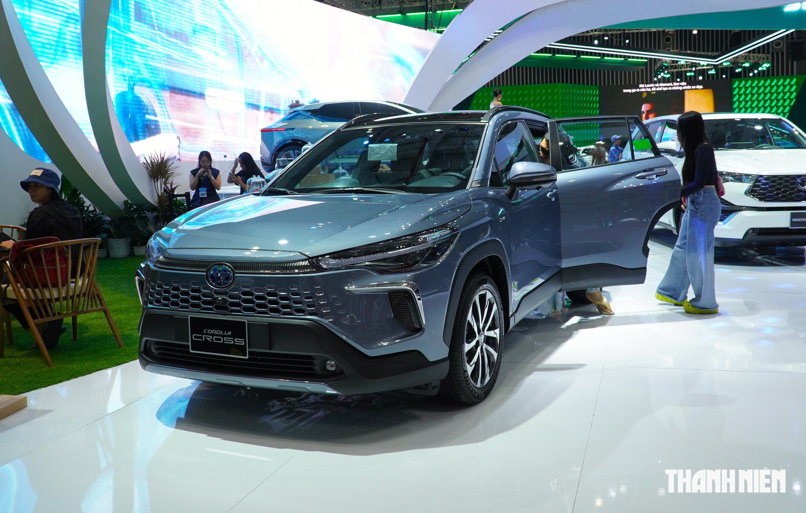 5 mẫu xe hybrid tự sạc phổ thông tiết kiệm xăng nhất tại Việt Nam - Ảnh 1.