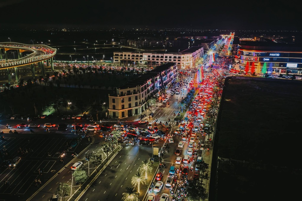 5 năm không lo lãi suất, vững tâm an cư tại Vinhomes Royal Island - 1