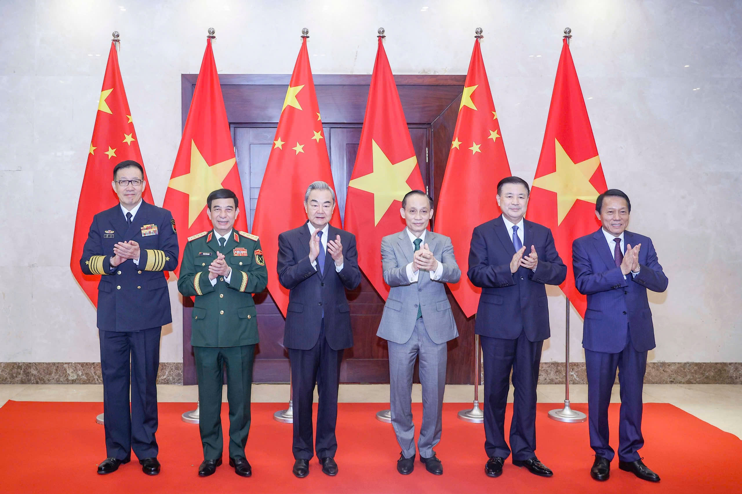 6 bộ trưởng Việt Nam 1 Việt Nam và Trung Quốc lần đầu đối thoại chiến lược cấp Bộ trưởng 3+3 - Ảnh 1.