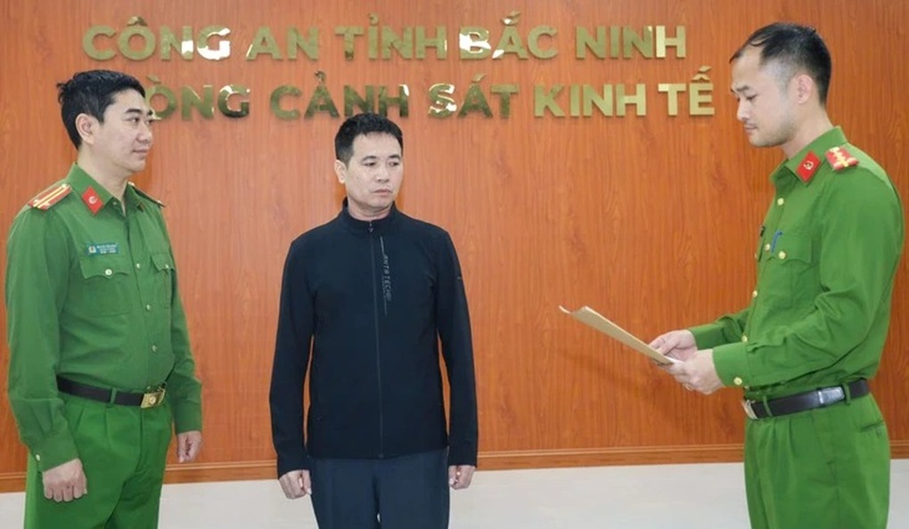 7.488 chai “giấm trắng 100% tự nhiên” pha axit acetic, chuyên gia cảnh báo - 1