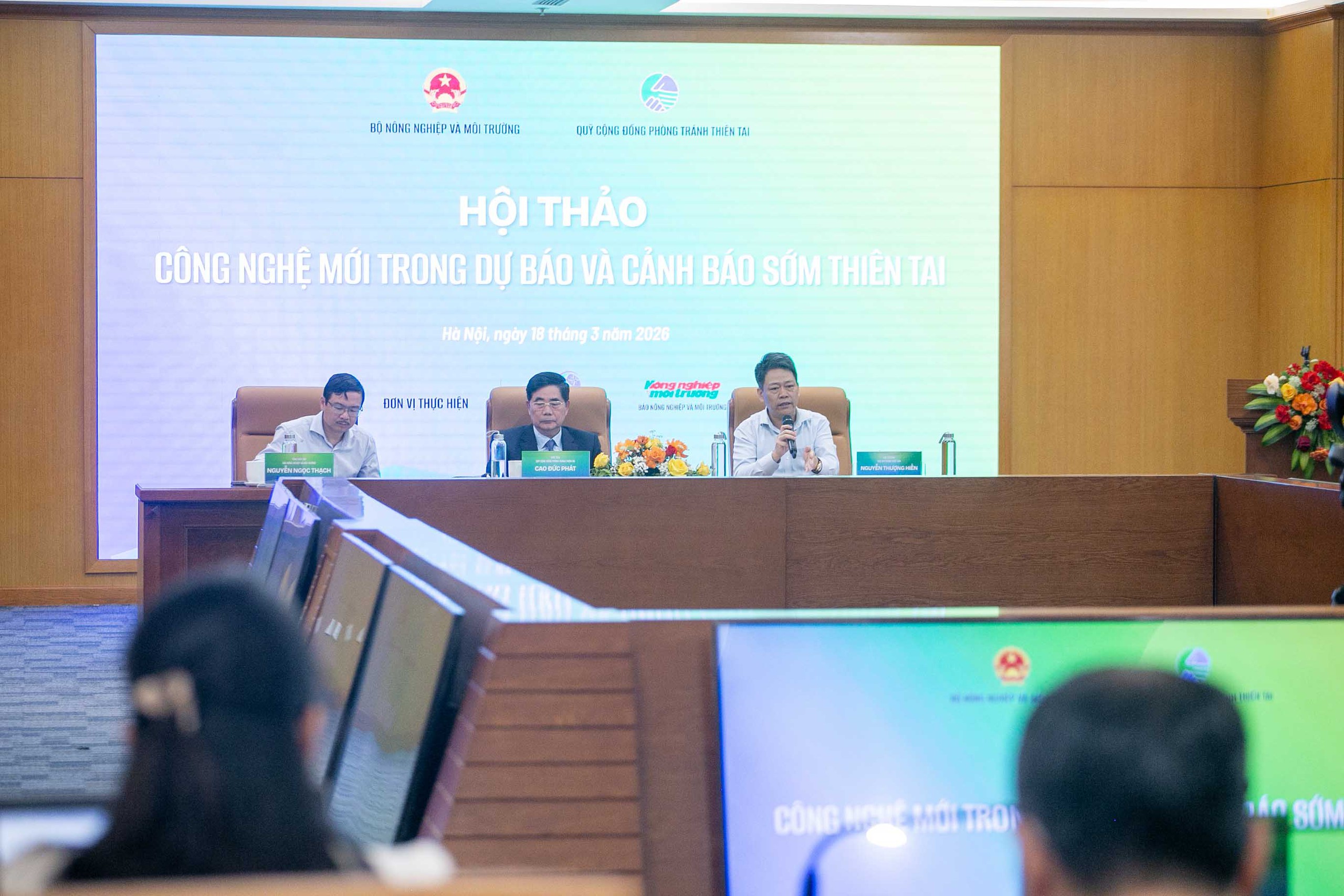 dự báo bão - Ảnh 1.