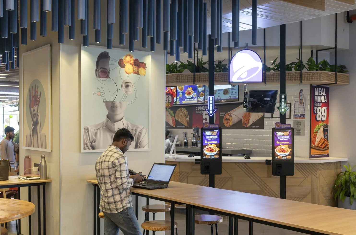 Bi kịch 'gặm nhấm' ngành công nghệ tỷ USD: AI khiến loạt kỹ sư trầm cảm, tự tử vì làm 90 giờ/tuần, chỉ 10% sinh viên tốt nghiệp tìm được việc- Ảnh 1.