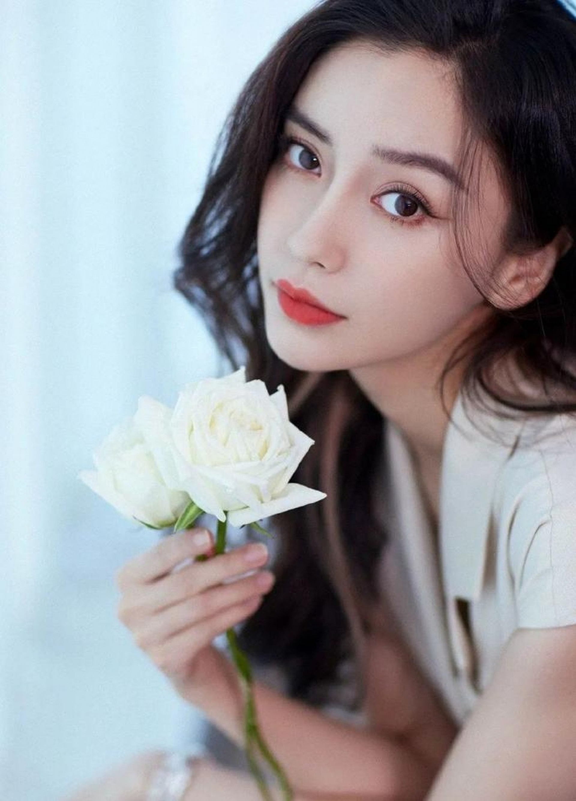 Angelababy ở tuổi 37: Nhan sắc “lão hoá ngược”, chưa vội hẹn hò - 3
