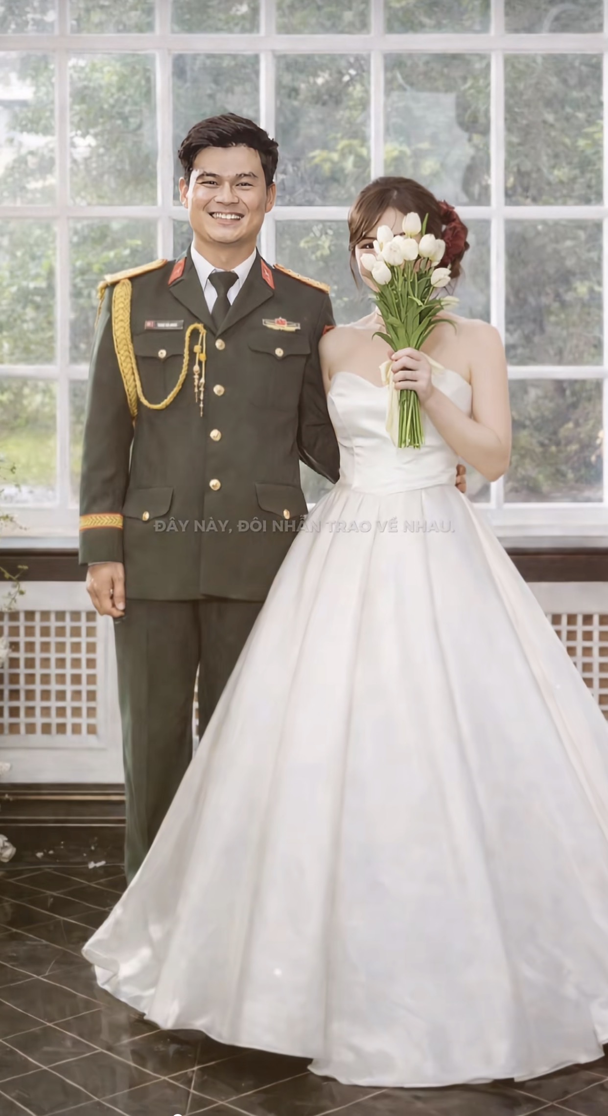 Ảnh cưới của Hoà Minzy và Đại uý quân đội?- Ảnh 1.