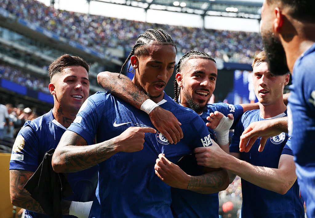 Aston Villa và Chelsea đại chiến vì Champions League- Ảnh 1. Aston Villa và Chelsea đại chiến vì Champions League- Ảnh 1.