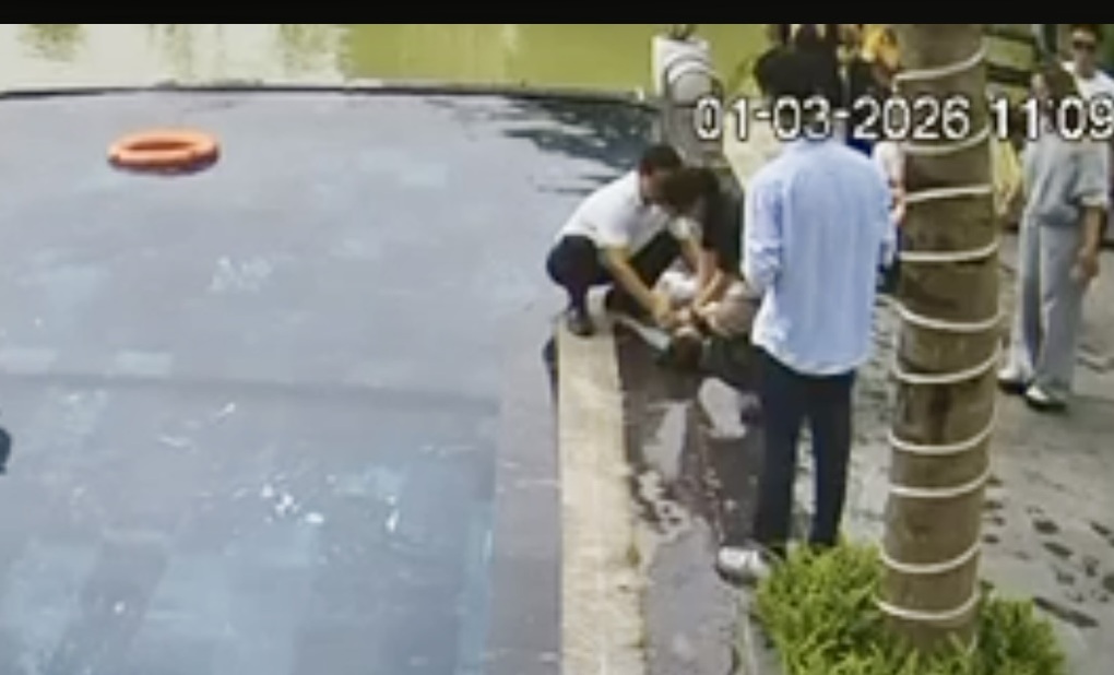 Bác sĩ BV Bạch Mai cứu bé rơi xuống bể bơi, ngừng tim tại khu nghỉ dưỡng - 1