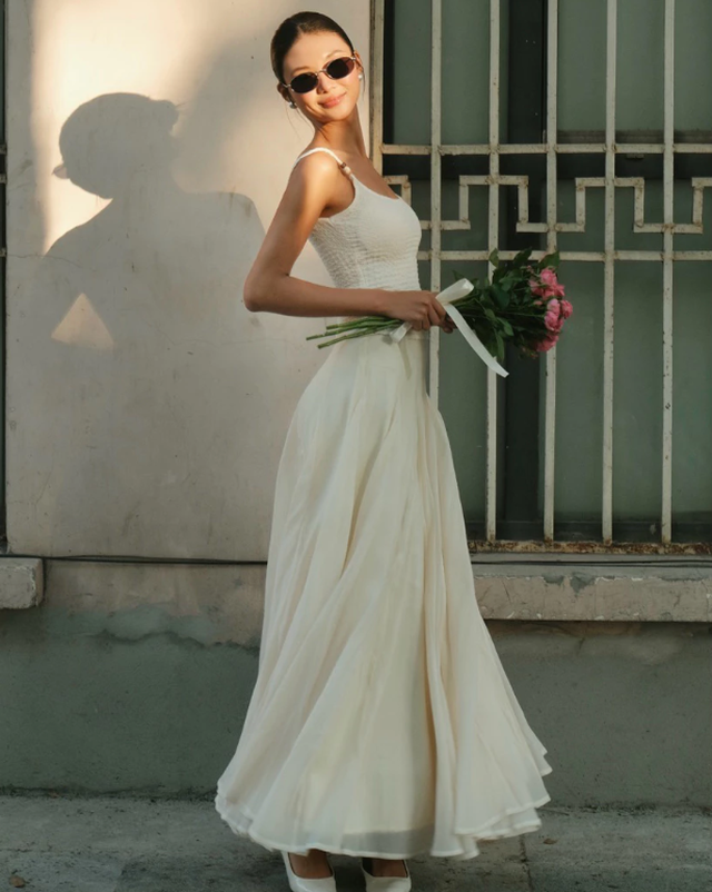 Bach nguyet quang song o Paris gay sot vi mac