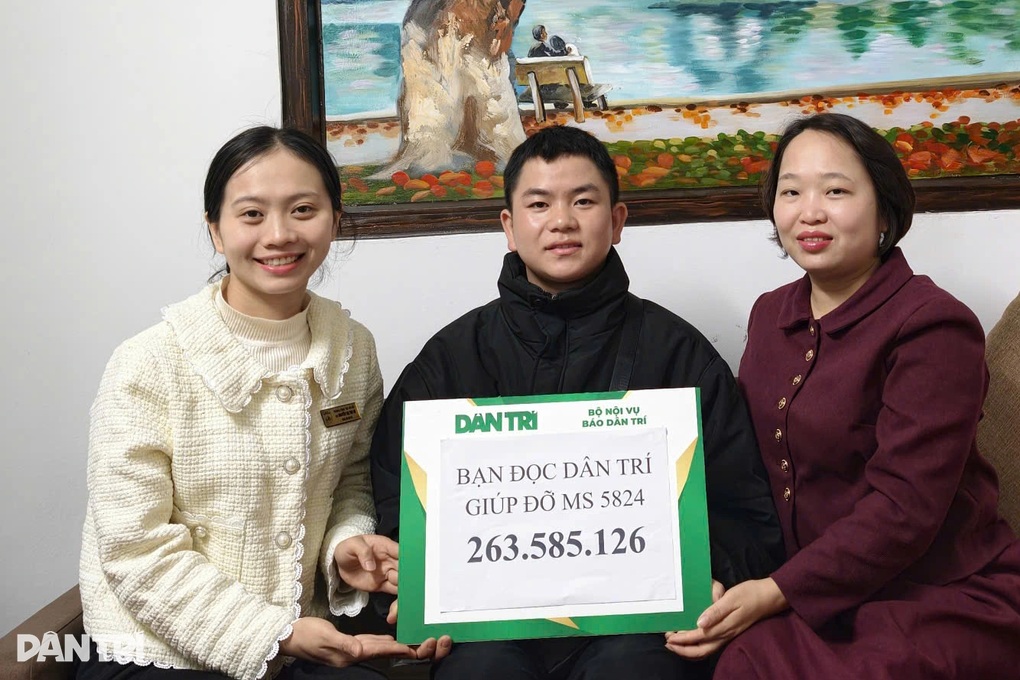 Bạn đọc tiếp thêm hy vọng tới người bố địu con bại não hành trình vượt núi - 1