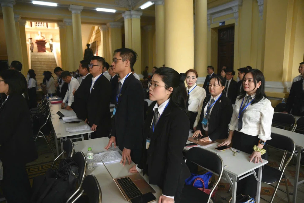 Luật Luật sư cần được sửa đổi theo hướng tạo nền tảng pháp lý ổn định và minh bạch cho sự phát triển của đội ngũ luật sư trong thời gian tới. Ảnh minh hoạ: TRẦN LINH luat su 2.jpg