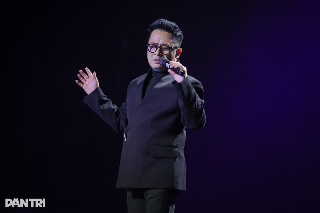 Bằng Kiều trở lại, giọng hát ra sao sau sự cố tạm ngừng hoạt động? - 1