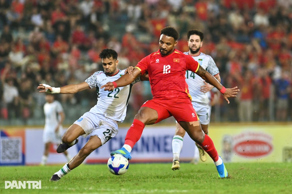 Báo Malaysia đánh giá cao Hoàng Hên, lo đội nhà thua tuyển Việt Nam - 1