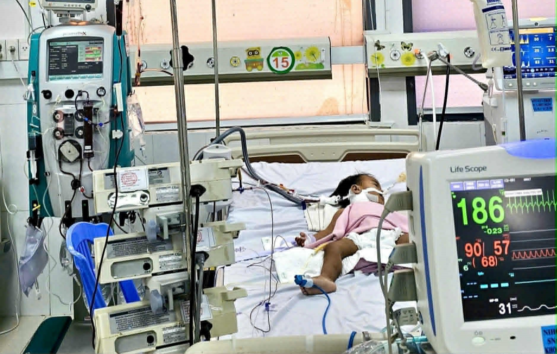 tay chân miệng - Ảnh 1.