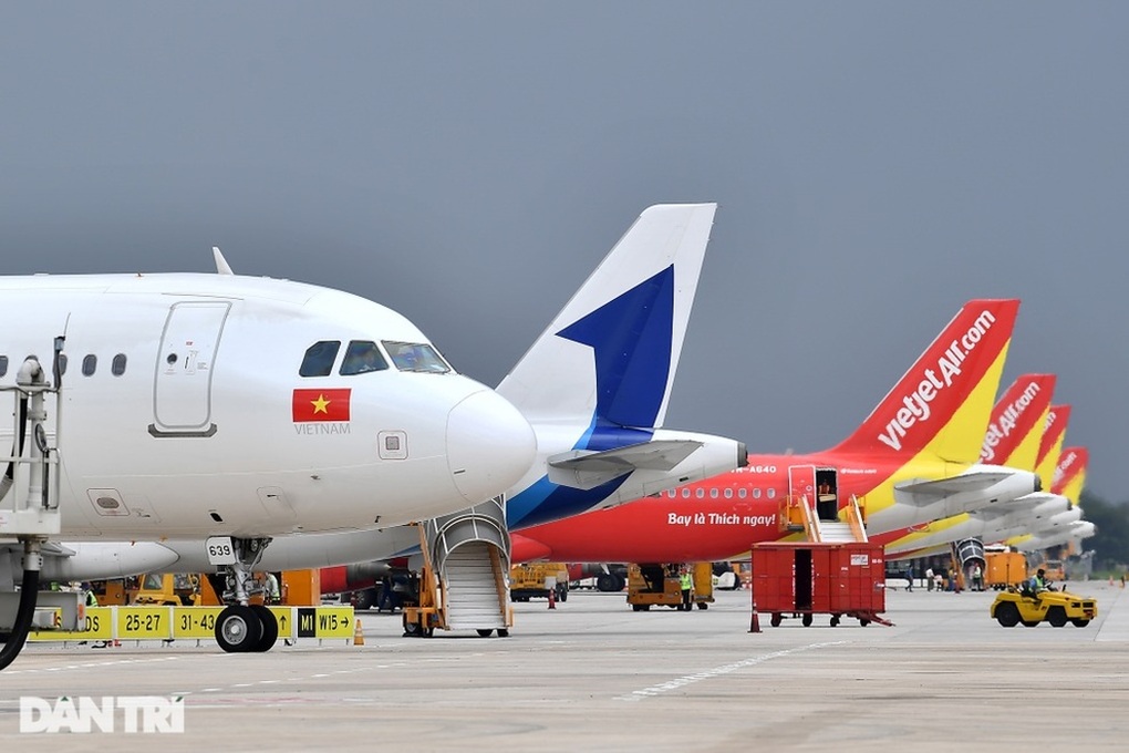 Bão giá USD quét qua, loạt doanh nghiệp lớn Việt Nam gánh áp lực nợ - 1