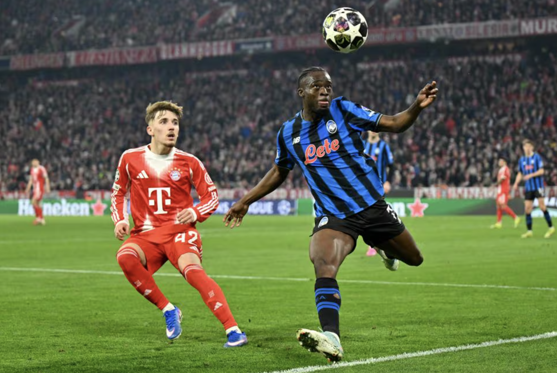 Bayern Munich đại thắng Atalanta, tạo mưa bàn thắng ở Munchen - Ảnh 1.
