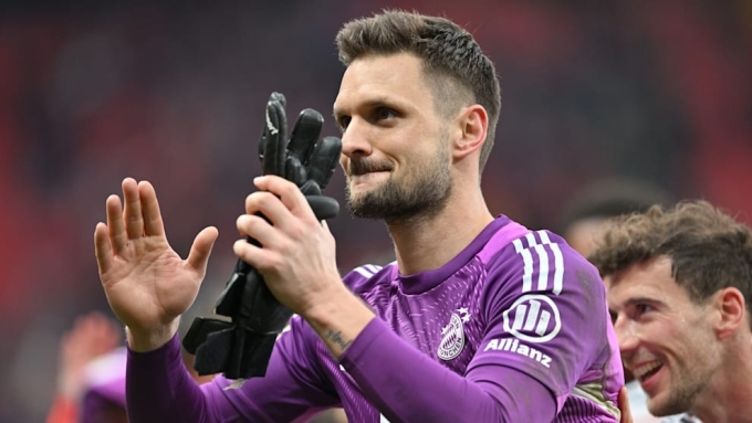 Thủ môn Sven Ulreich được bầu là Cầu thủ hay nhất trận hòa 1-1 giữa Bayern và Leverkusen trên sân Bay Arena, thành phố Leverkusen, Đức ngày 14/3/2026. Ảnh: Bild