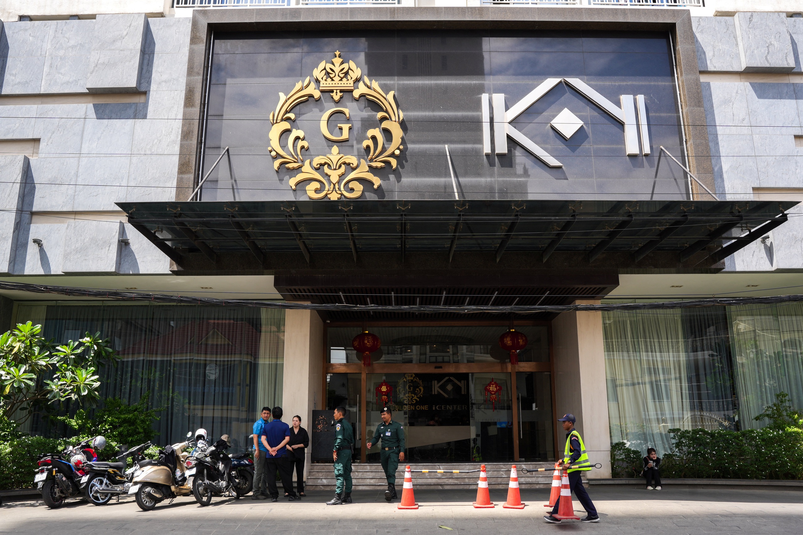 Bên trong hang ổ lừa đảo tại Campuchia- Ảnh 1.