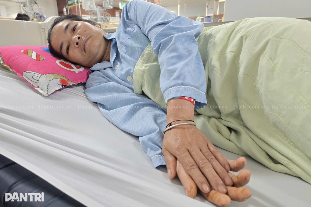 Bi kịch gia đình vùng cao: 3 mẹ con nguy cấp sau bữa cơm trưa - 1