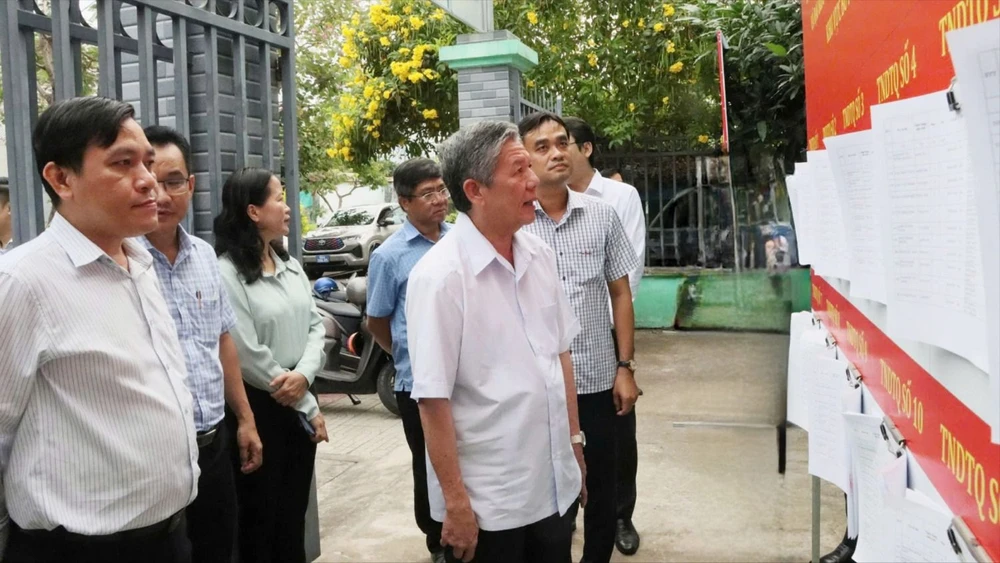 bầu cử,đồng tháp,ngô chí cường,ứng cử viên,cử tri,khu vực bỏ phiếu