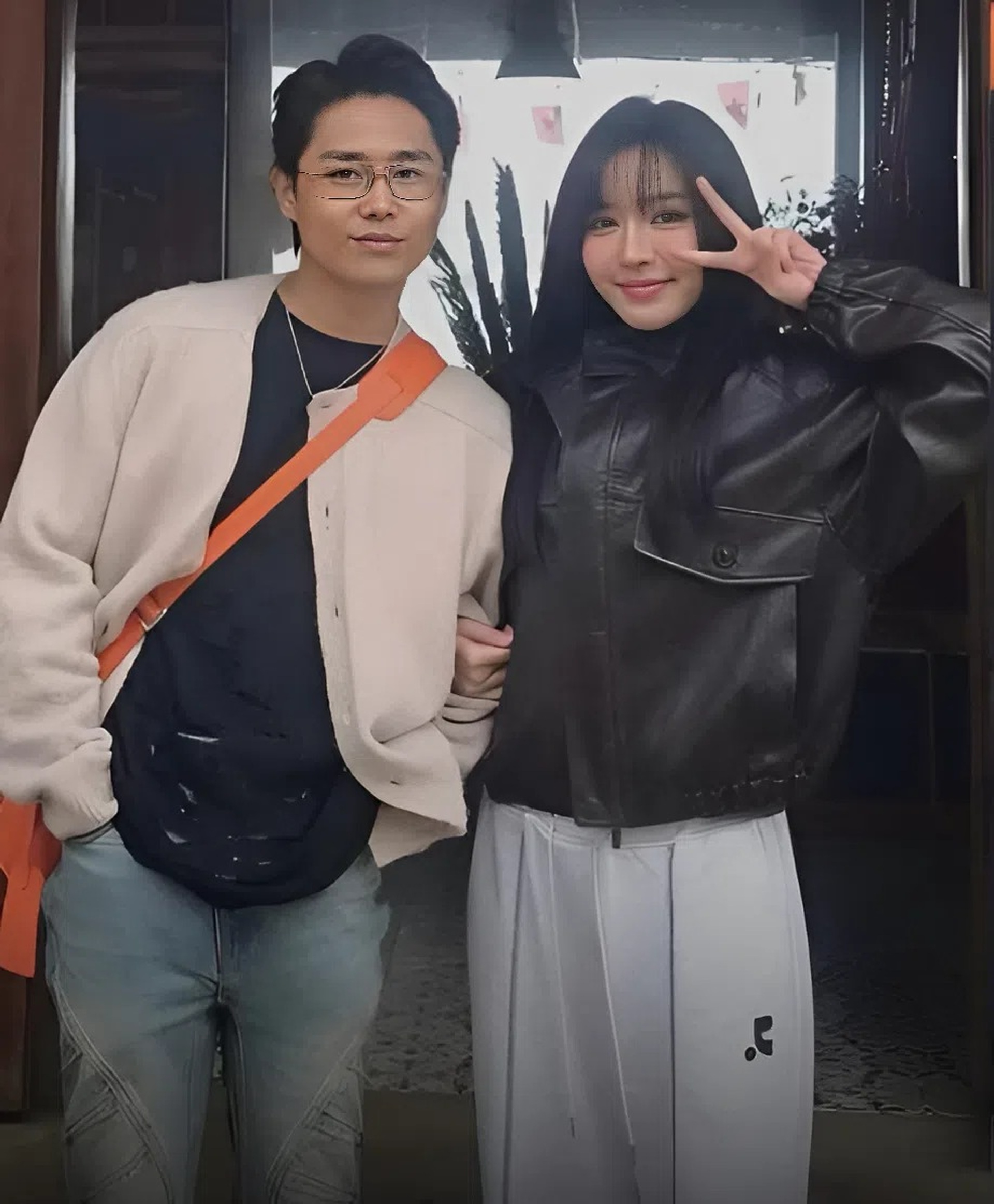 Bích Phương tuổi U40 mặc gợi cảm, khoảnh khắc bên bạn trai tin đồn gây sốt - 5