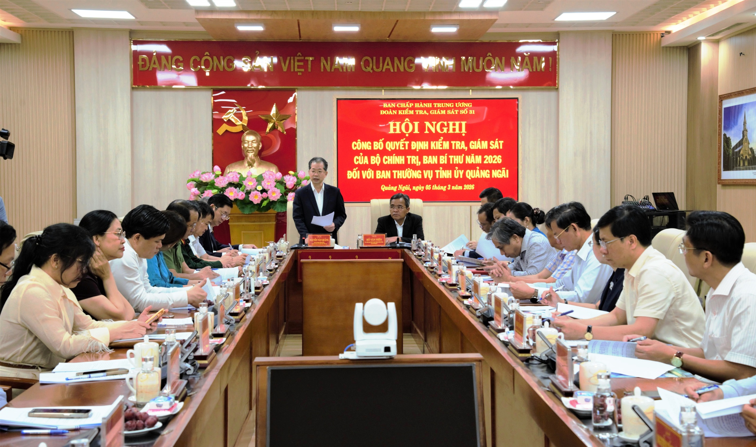 Bộ Chính trị công bố quyết định kiểm tra, giám sát với Ban thường vụ Tỉnh ủy Quảng Ngãi - Ảnh 1.