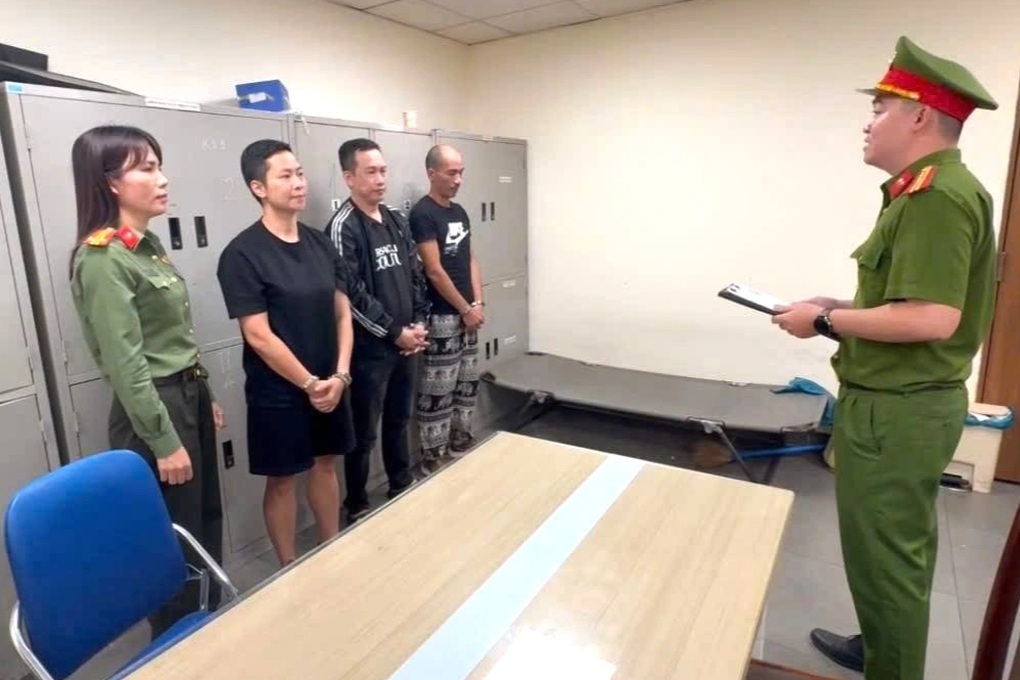 Bộ Công an khen Công an Đà Nẵng bắt 3 đối tượng trốn truy nã ở nước ngoài - 1