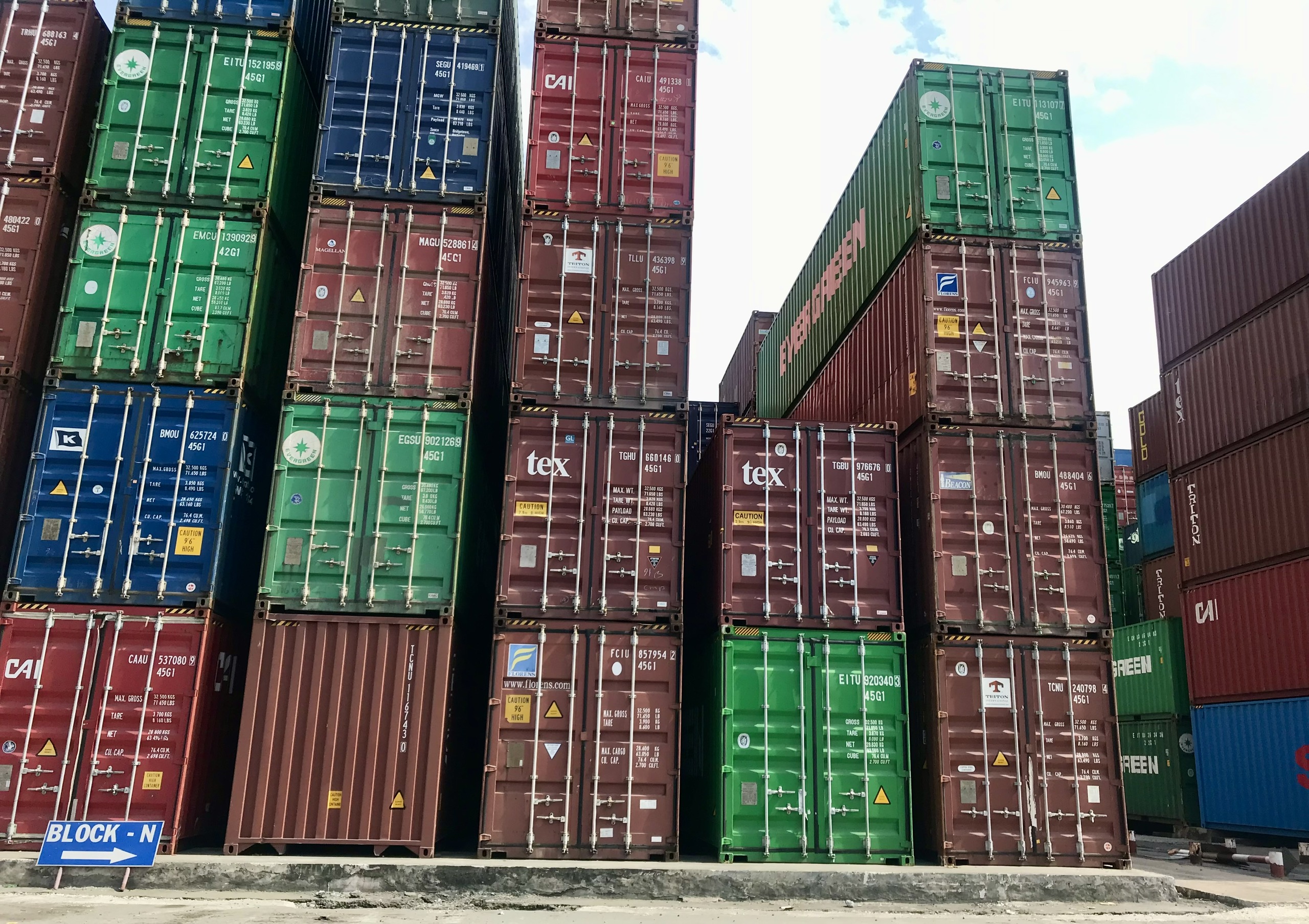 Bộ Công thương khuyến nghị doanh nghiệp để giảm rủi ro từ xung đột Trung Đông 1 Bộ Công thương khuyến nghị đến doanh nghiệp để giảm rủi ro từ xung đột Trung Đông - Ảnh 1.