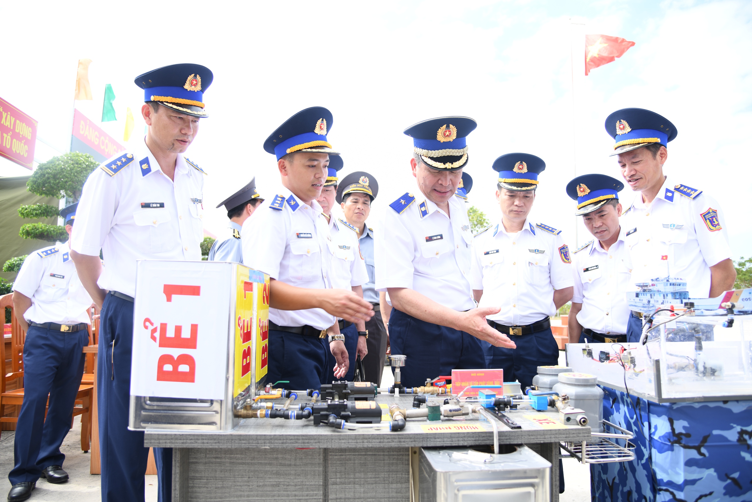 Bộ Tư lệnh Vùng Cảnh sát biển 3 ra quân huấn luyện năm 2026 - Ảnh 3.