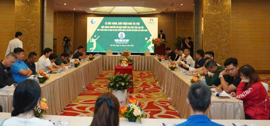 Bóng chuyền Việt khởi động mùa giải 2,28 tỉ đồng, hướng ra đấu trường quốc tế- Ảnh 1.