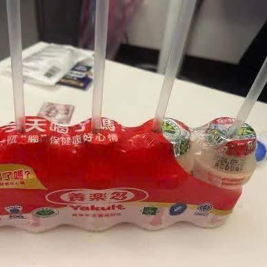 Bùng nổ cách uống Yakult 