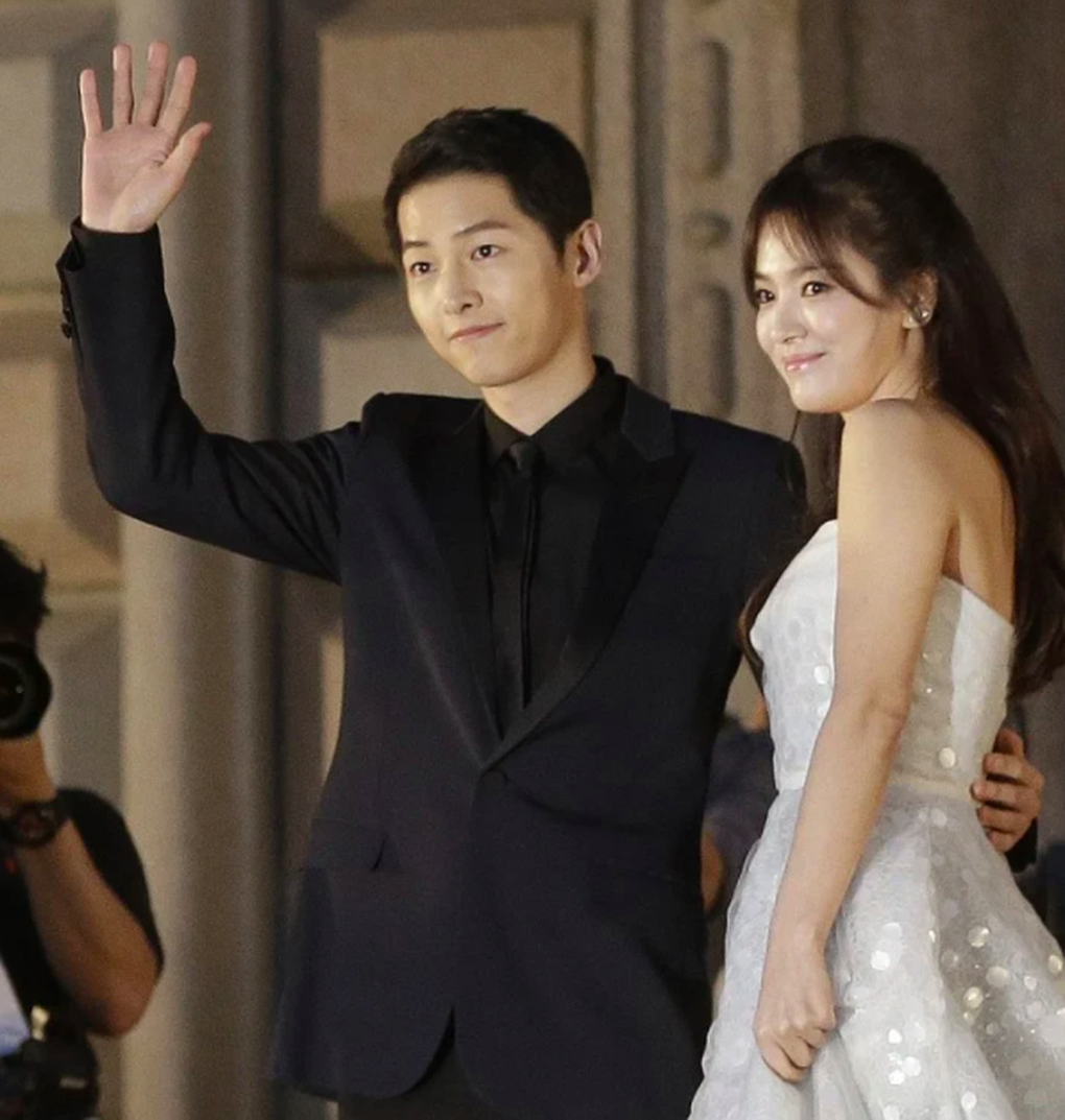 Bước ra từ hôn lễ thế kỷ, Song Hye Kyo và chồng cũ lựa chọn khác biệt - 3