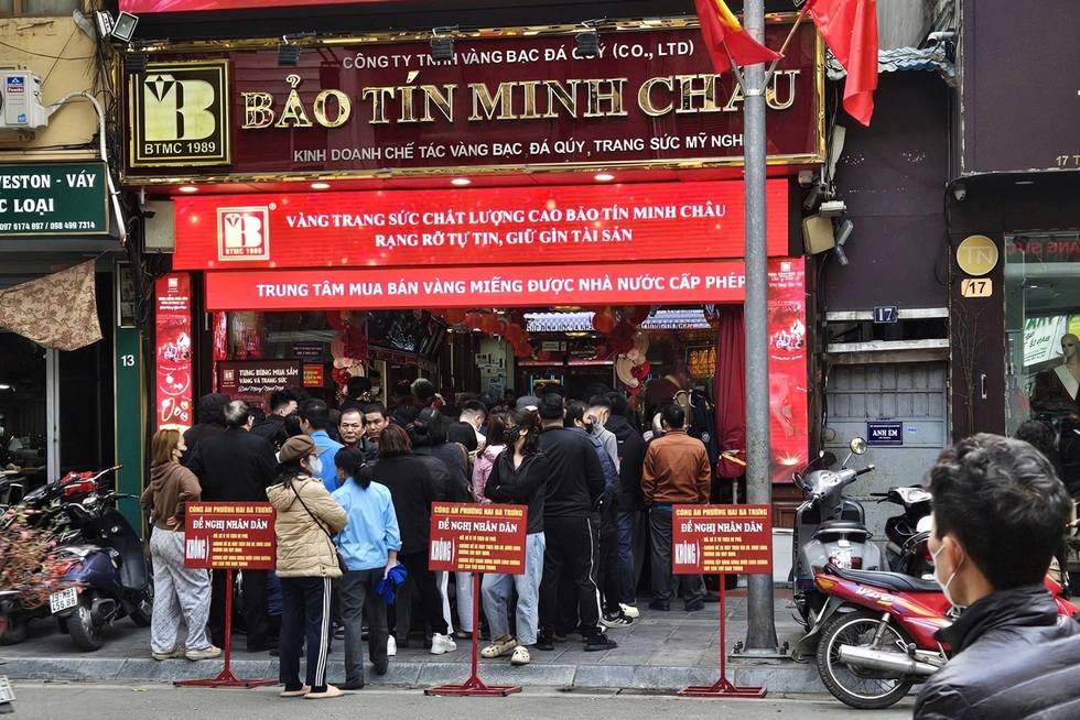 Các đại gia vàng bạc, trái ngành lấn sân bất động sản, liệu có dễ ăn? - 2