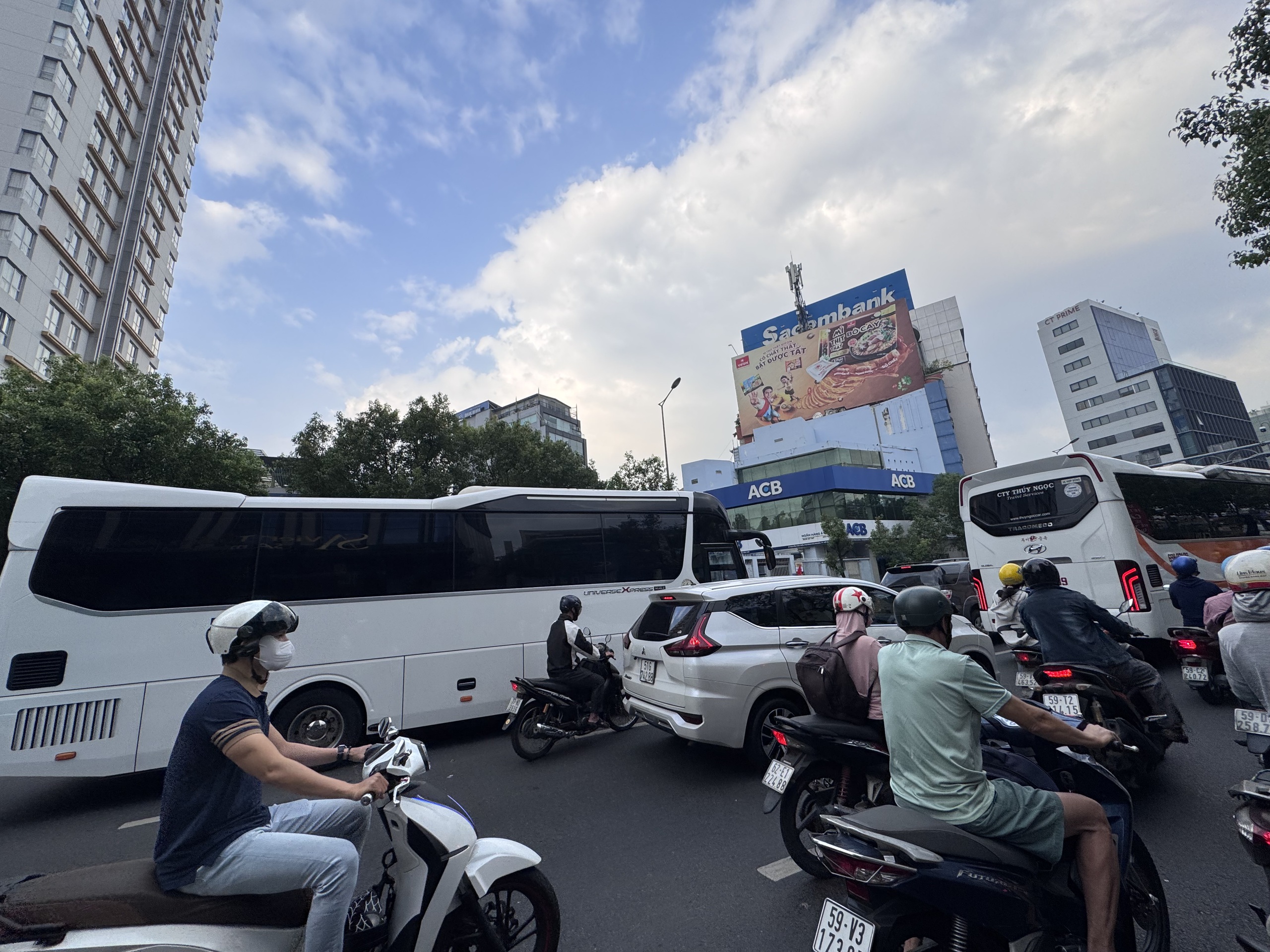 Các nhà xe tăng giá vé năm 2026 do giá nhiên liệu tăng cao - Ảnh 2.