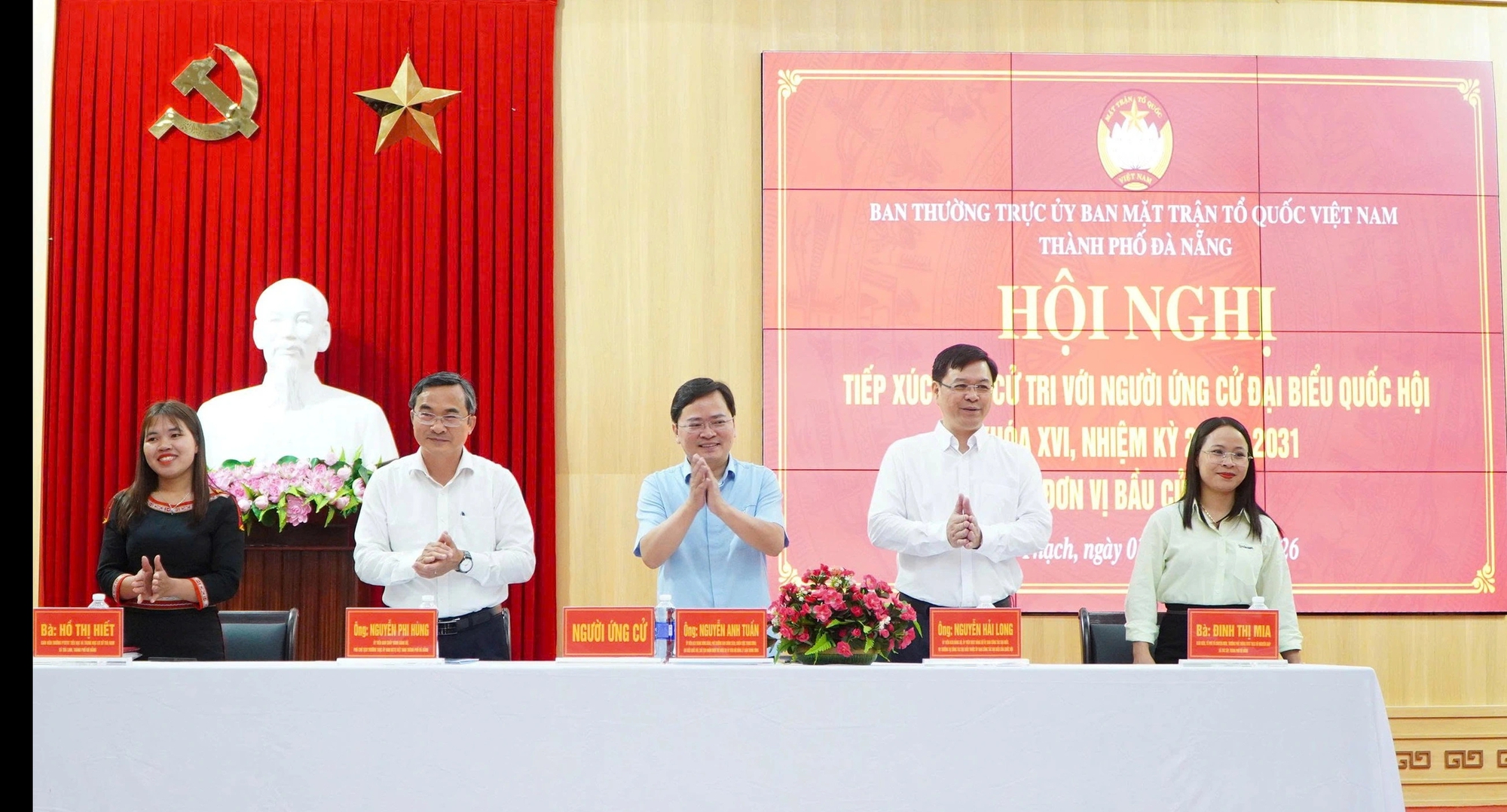 Các ứng cử viên với những cam kết 'nặng ký' 1 Bầu cử Quốc hội: Các ứng cử viên với những cam kết 'nặng ký' tại nghị trường - Ảnh 1.