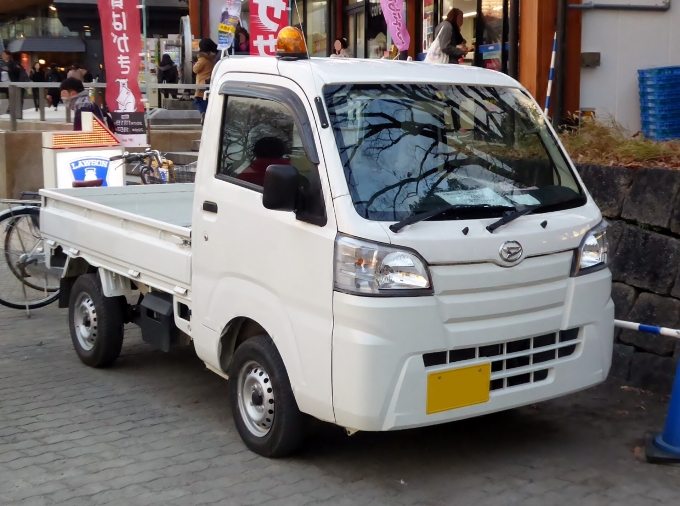 Xe tải mini (kei truck) tại Nhật Bản. Ảnh: Wikimedia