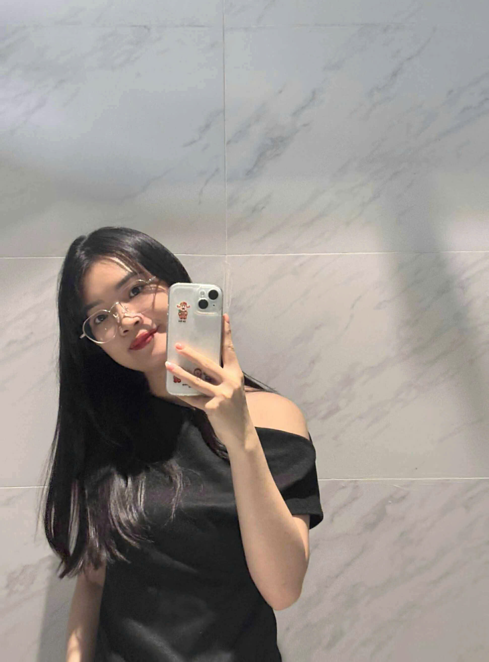 Mua điện thoại 19 triệu khi chỉ có 2 triệu, 